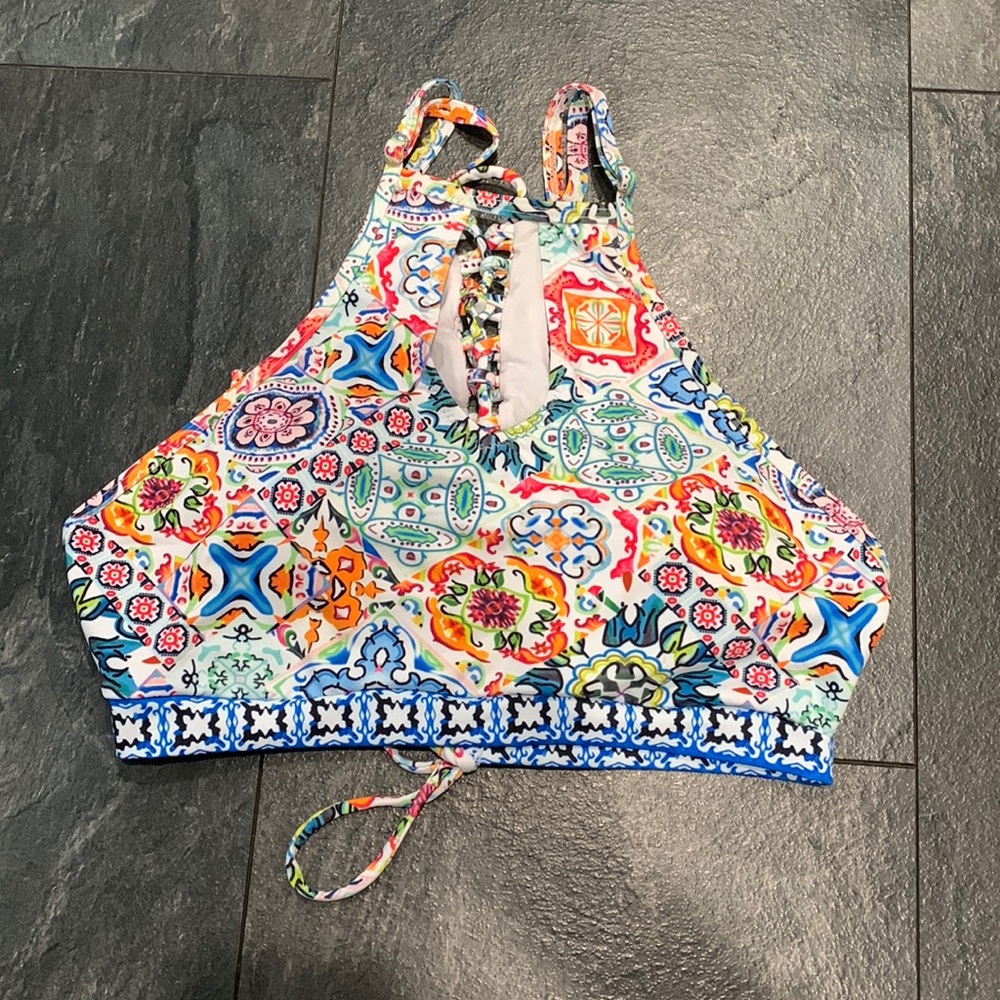 Bikini top